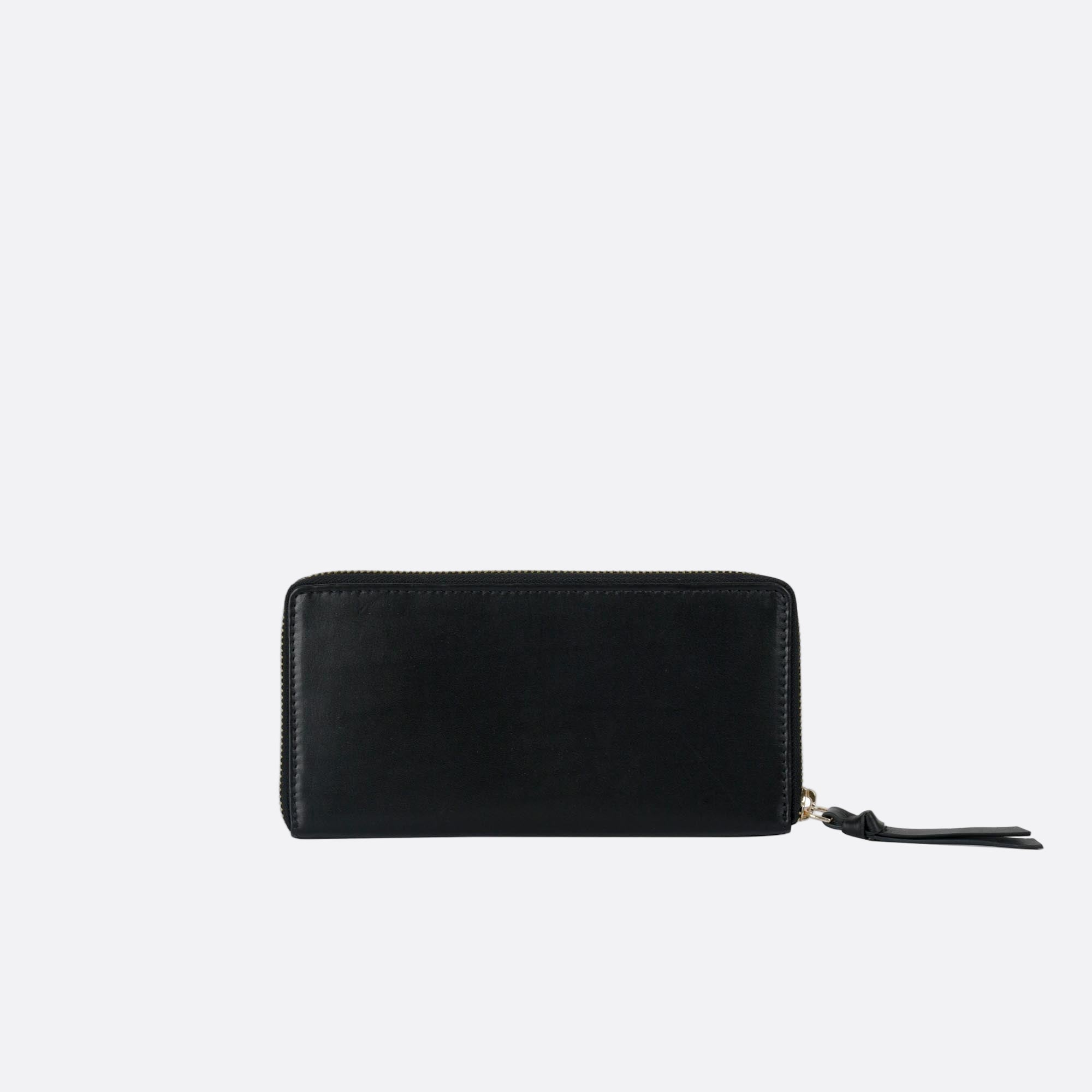 Back view of ANNA large black leather wallet with zip-around closure