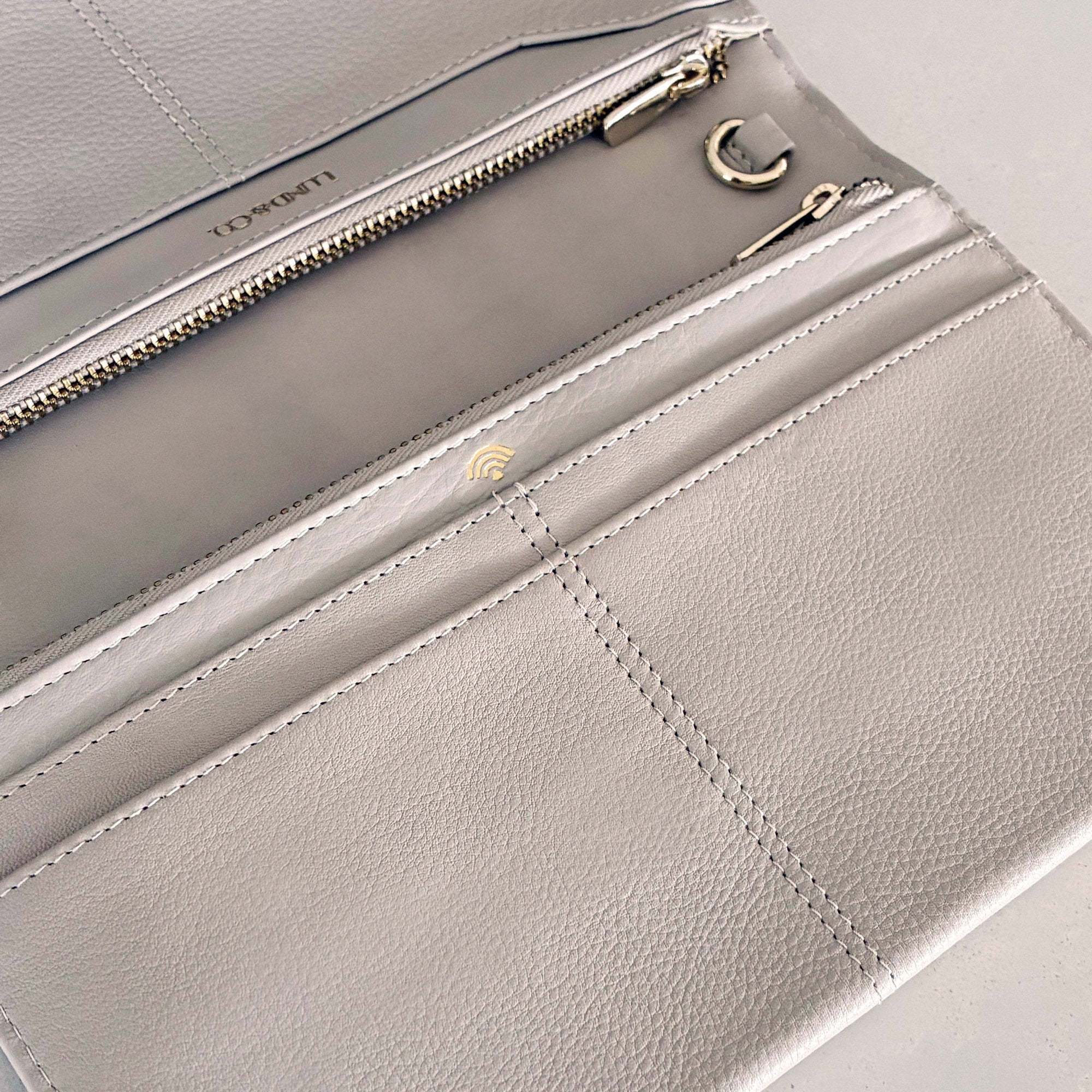 Sommarlov Crossbody Clutch - Stone-Beige