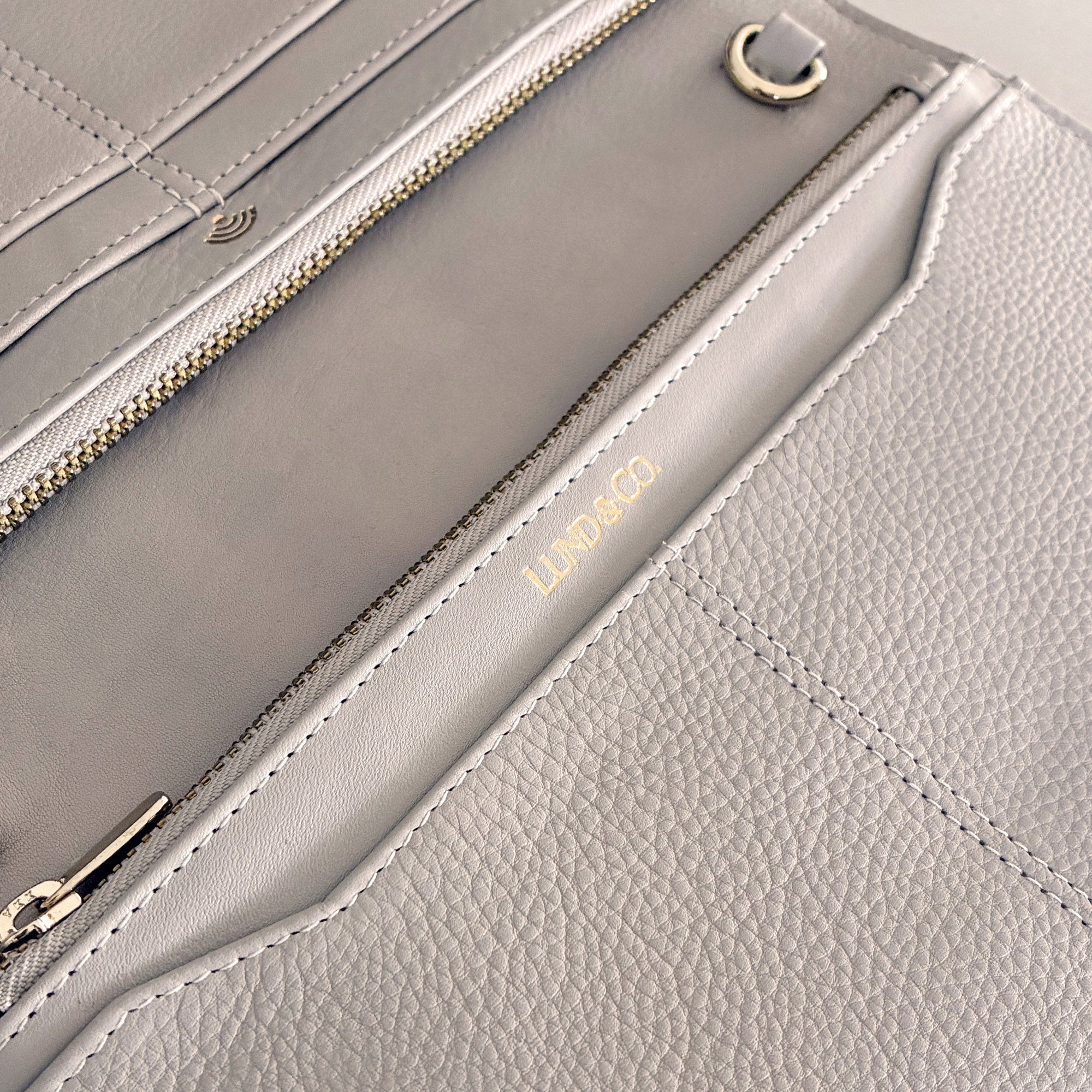Sommarlov Crossbody Clutch - Stone-Beige